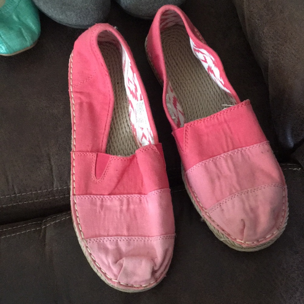 3 pairs